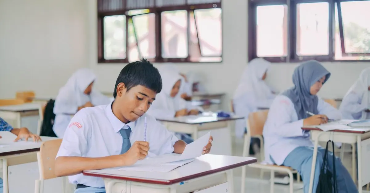 Cómo Prepararse para un Examen DELE