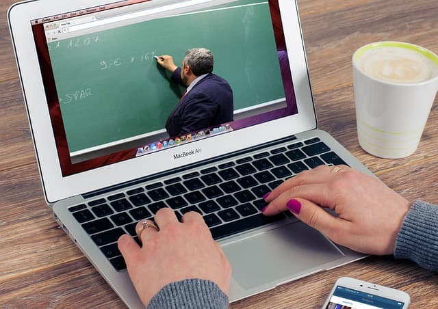 Cómo Evaluar la Calidad de un Curso de Español Online