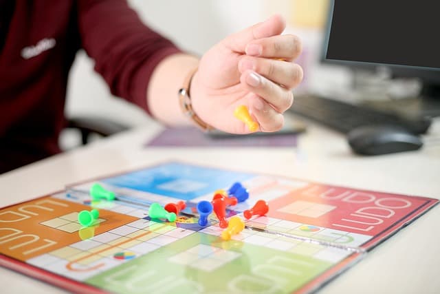 10 Consejos para Aprender Español a Través de Juegos Divertidos